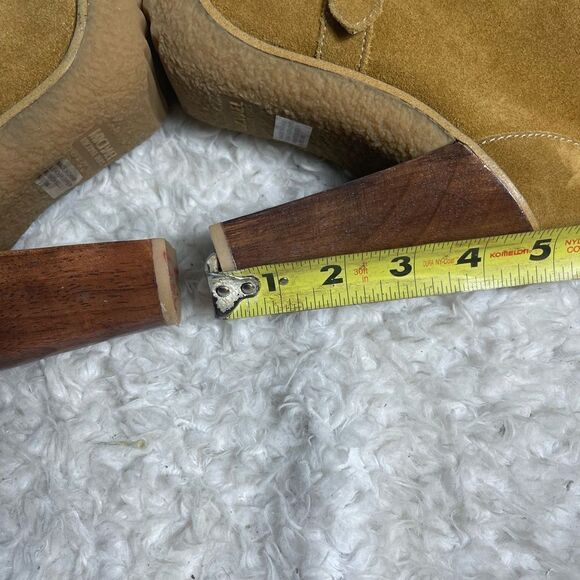 MICHAEL Michael Kors Chestnut leather Suede Sherpa Cuff Laceup  Heel Boots SZ9M - Picture 10 of 10